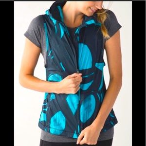 Lululemon Pack-It Spin Windbreaker Sleeveless Vest Size 6